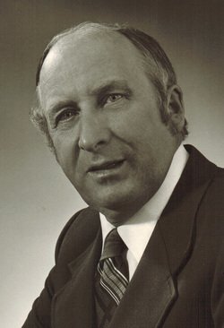 Cecil Orr